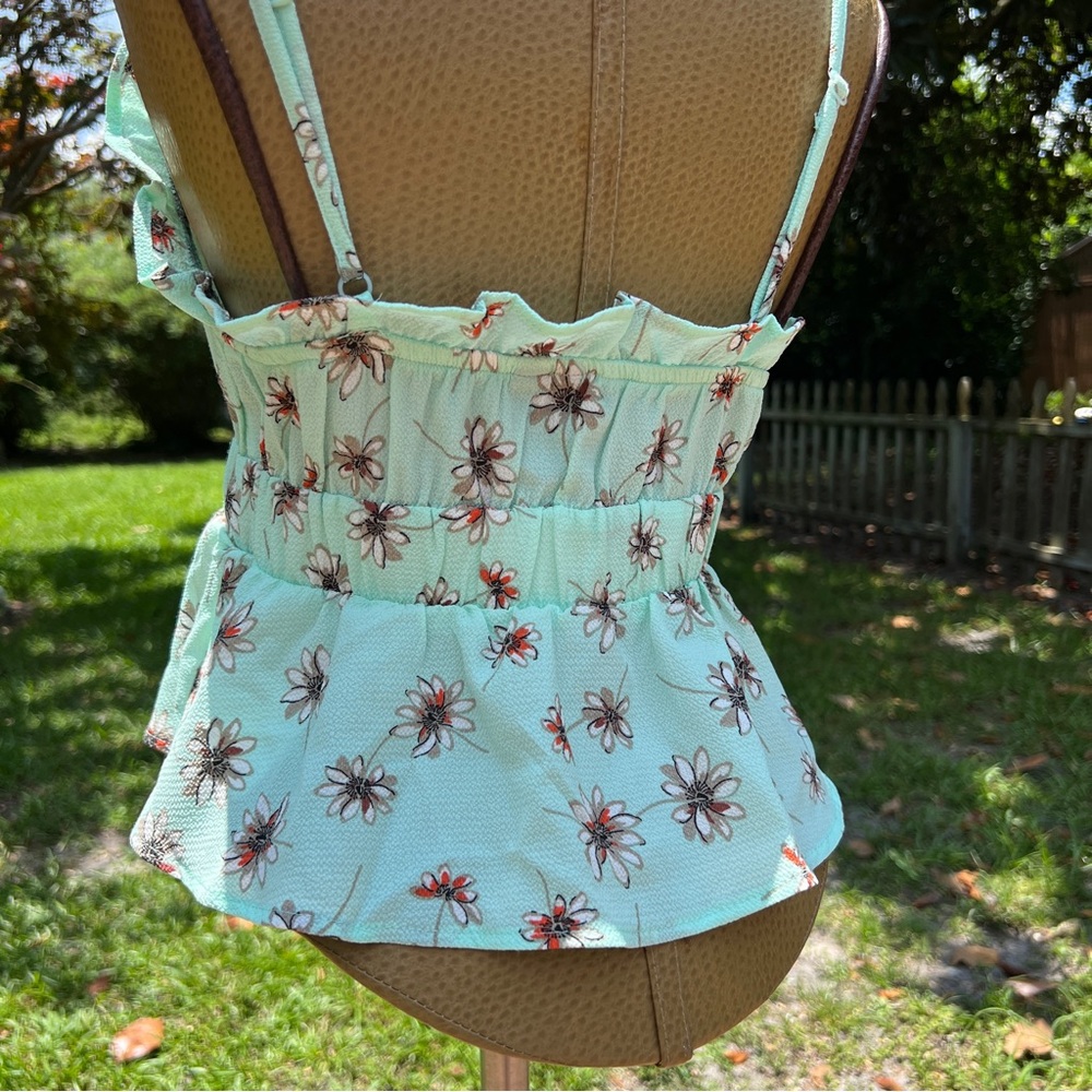 Vero Moda Floral Ruffle Top - Picture 9 of 15